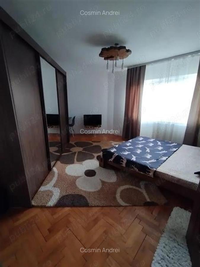2 camere la 10min de Piata Balcescu etaj 4 cu acoperis,,recent renovat. - 5