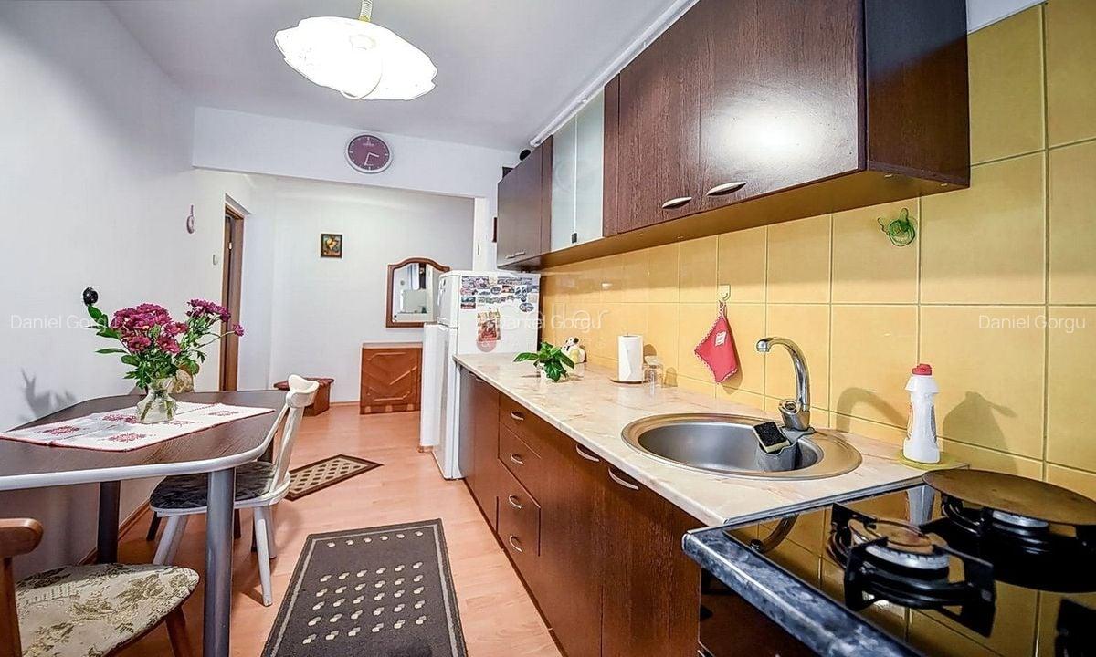 Apartament cu 2 camere decomandat, mobilat în Calea București - 7