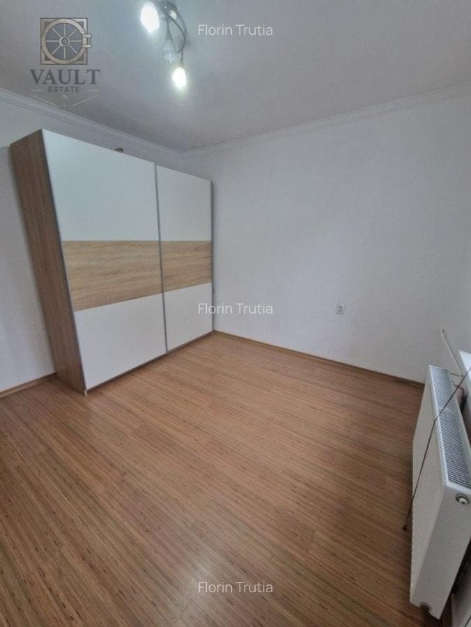 Apartament 3 camere - Fizicienilor - 15