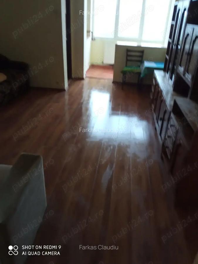 Vand garsoniera in Fagara? la 15.500 negociabil - 3