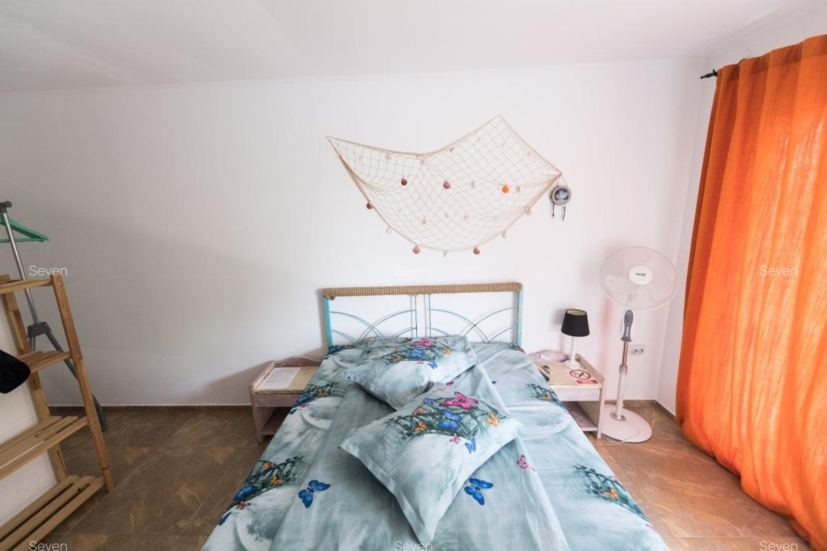 Exclusiv! Pensiune 6 camere - Vama Veche - Centru - 245.000 euro ( Cod E8) - 22