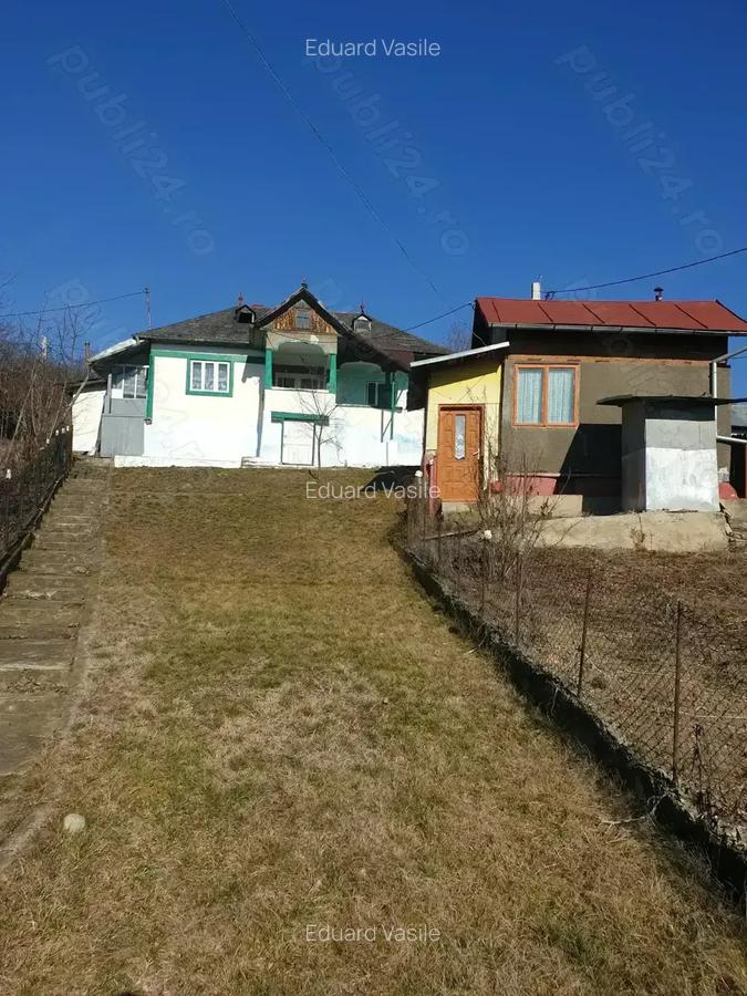 Vand casa zona submontana - 5