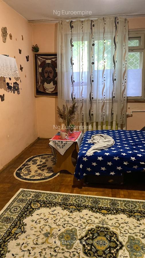 Garsoniera semidecomandata, zona CET - 8