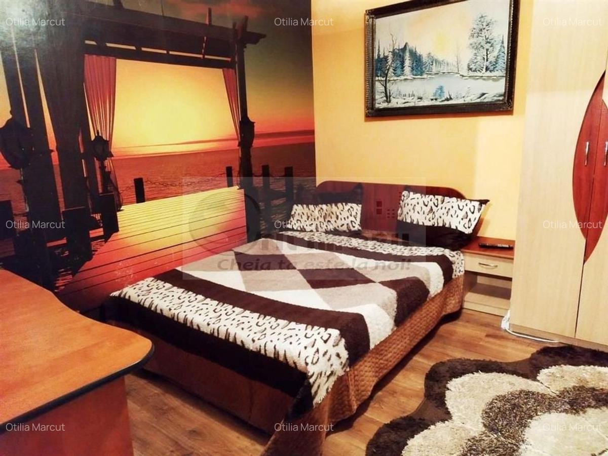 2 CAM PODU ROS PALAS CANTEMIR FARA RISC ETAJ INTERMEDIAR - 13 2 CAM PODU ROS PALAS CANTEMIR FARA RISC ETAJ INTERMEDIAR - 13