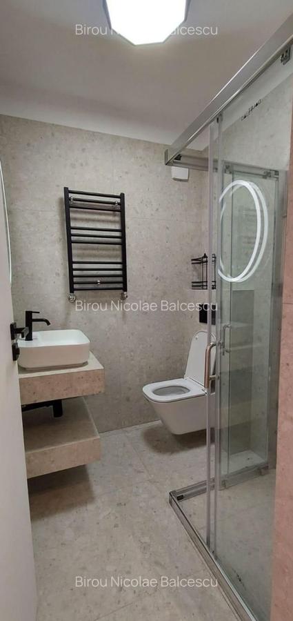 Apartament cu 3 camere decomandat, mobilat în Băneasa - 6