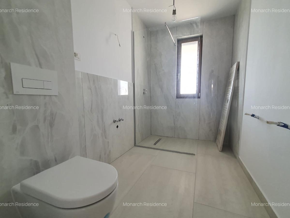 Apartament singur pe nivel, vedere panoramica , terasa 50 mp - MONARCH RESIDENCE - 12