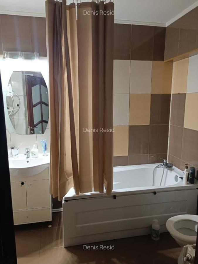 Închiriere apartament 3 camere - 4