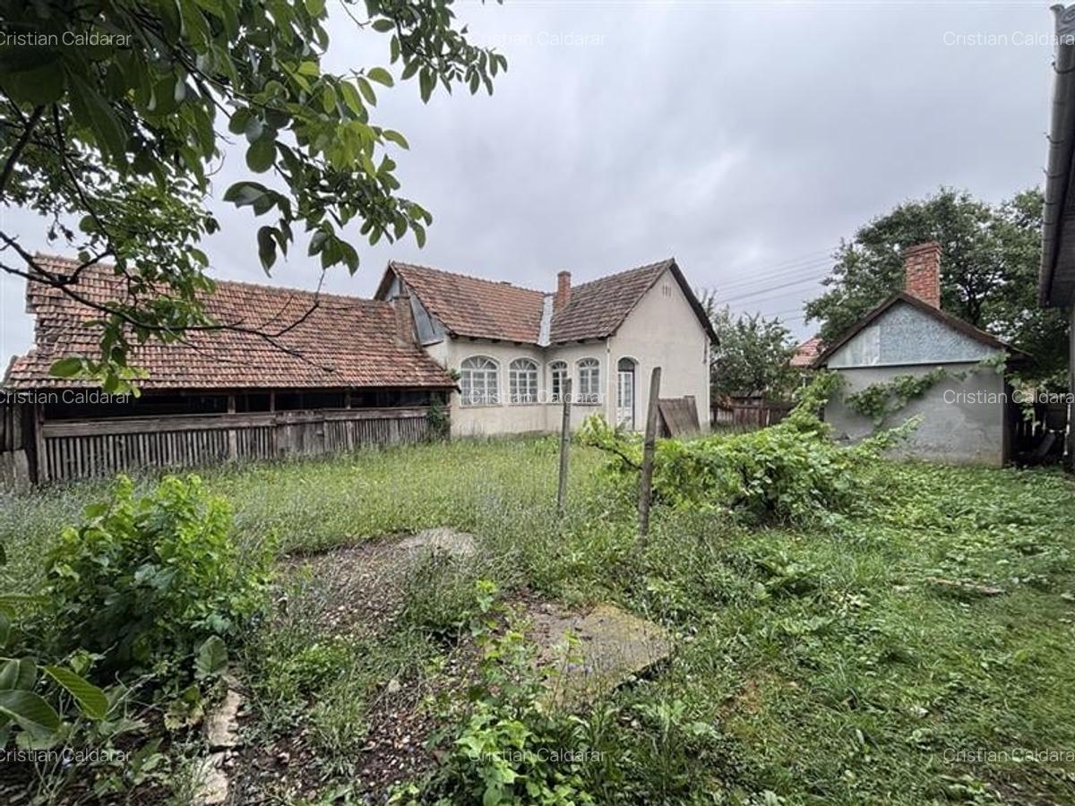 Casa Diosig - teren 1438 mp - front stradal  19 m - 3