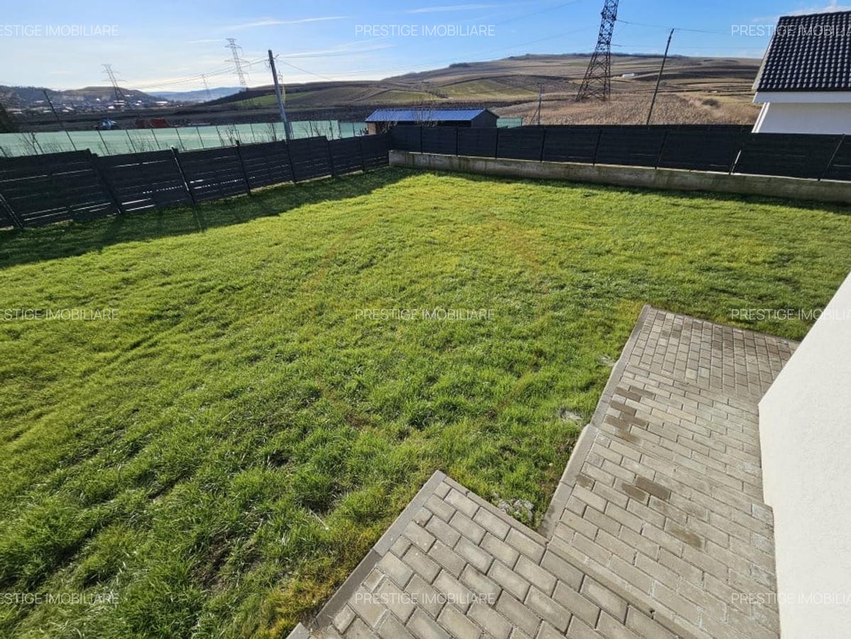 Casa individuala 1 nivel, teren 900 mp, 107 mp utili, 4 cam, com. Jucu - 14 Casa individuala 1 nivel, teren 900 mp, 107 mp utili, 4 cam, com. Jucu - 14