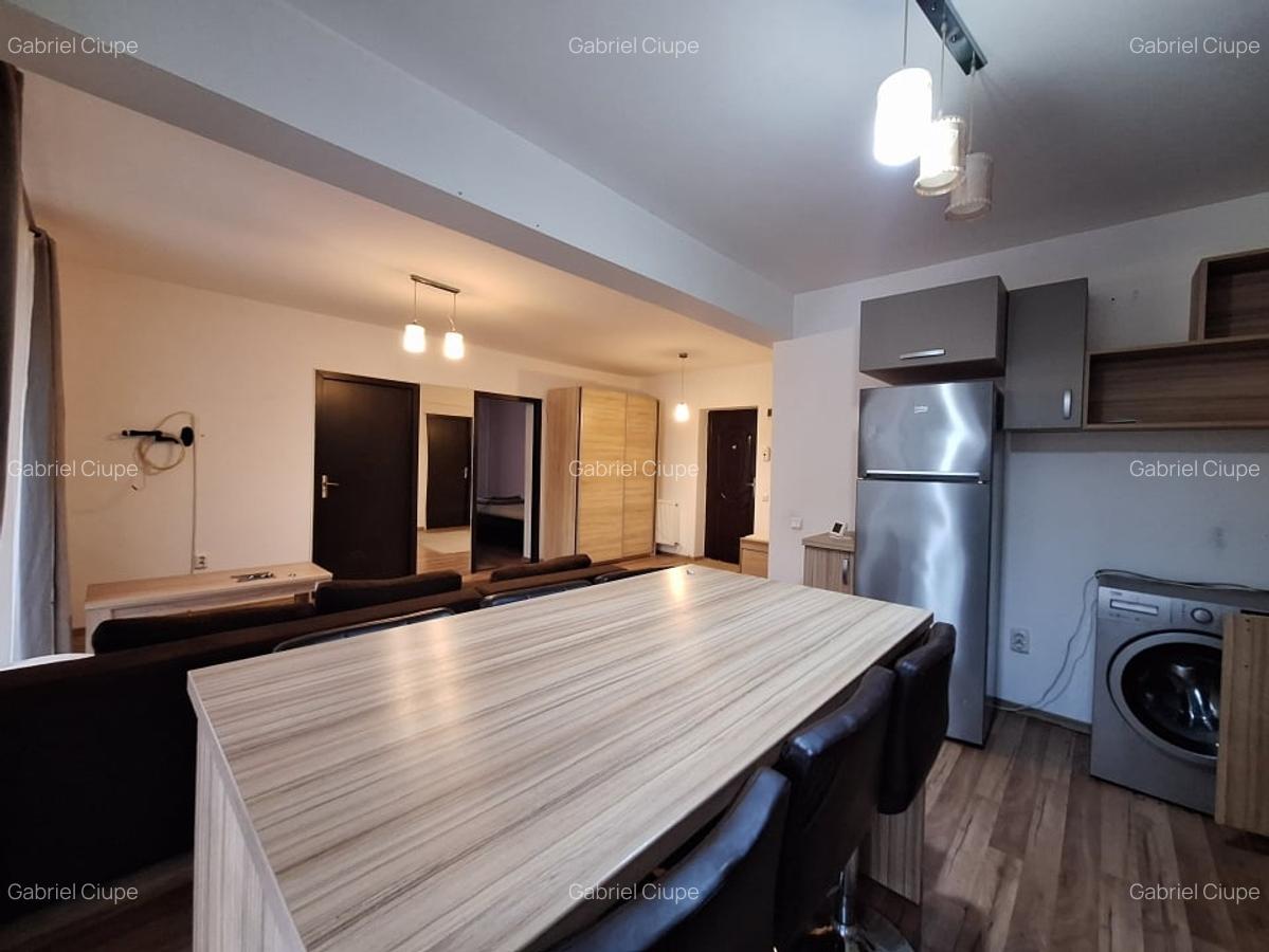 Apartament cu 3 camere, 61 mp, 2 balcoane, zona Porii - 3