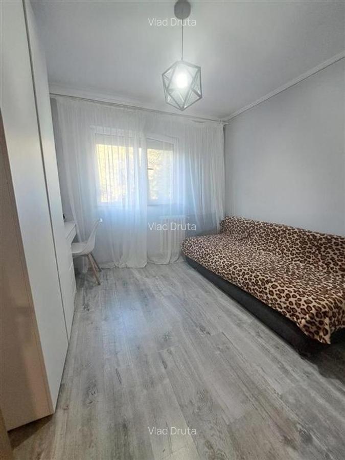Apartament cu 4 camere decomandat în Rogerius - 9