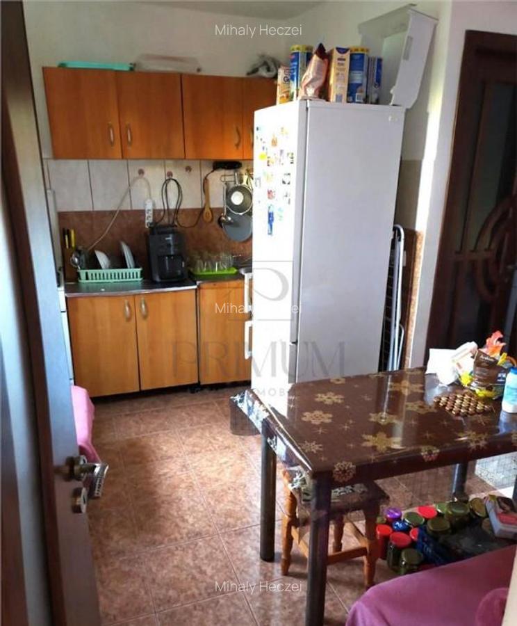 Apartament - Etaj Intermediar - Mobilat si Utilat Complet - - 2