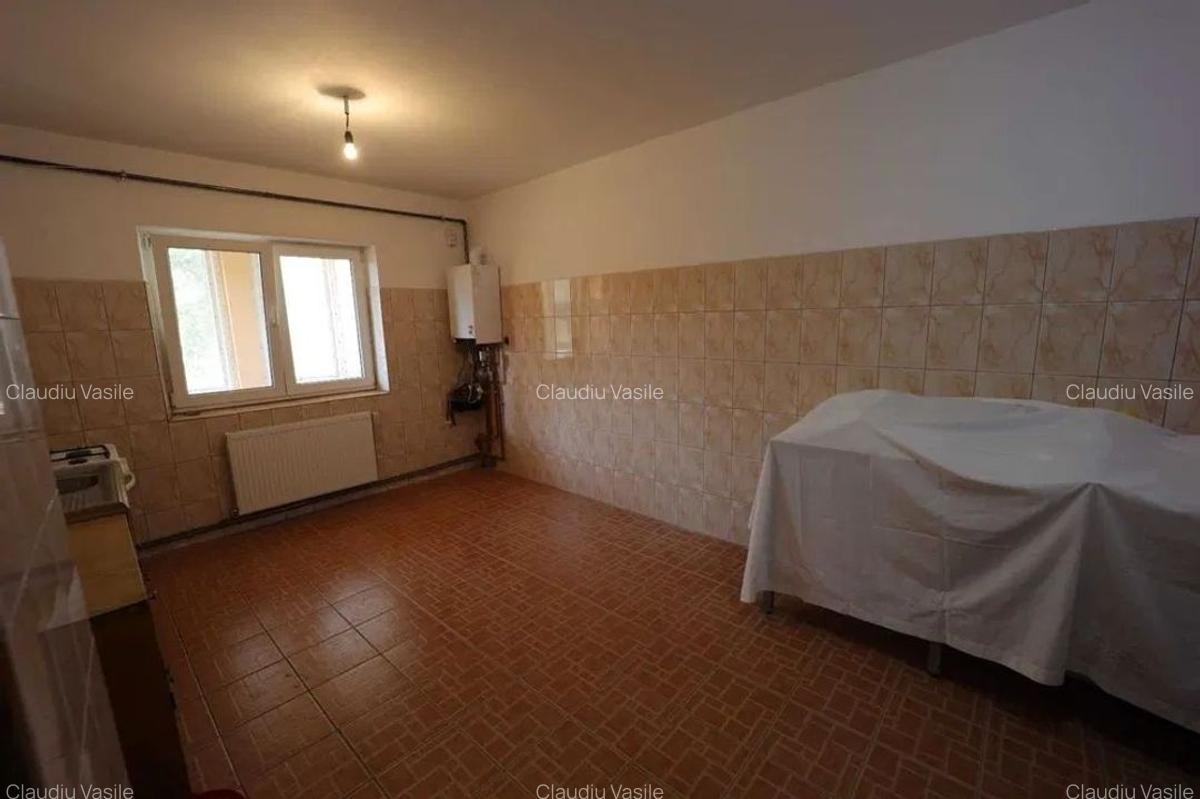 Vila de inchiriat in Clinceni | 6 camere | 2780mp teren - 4 Vila de inchiriat in Clinceni | 6 camere | 2780mp teren - 4