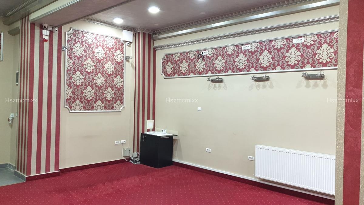 Dau in chirie spatiu comercial amenajat Arad, Poetului, 54 mp , parter bloc - 2