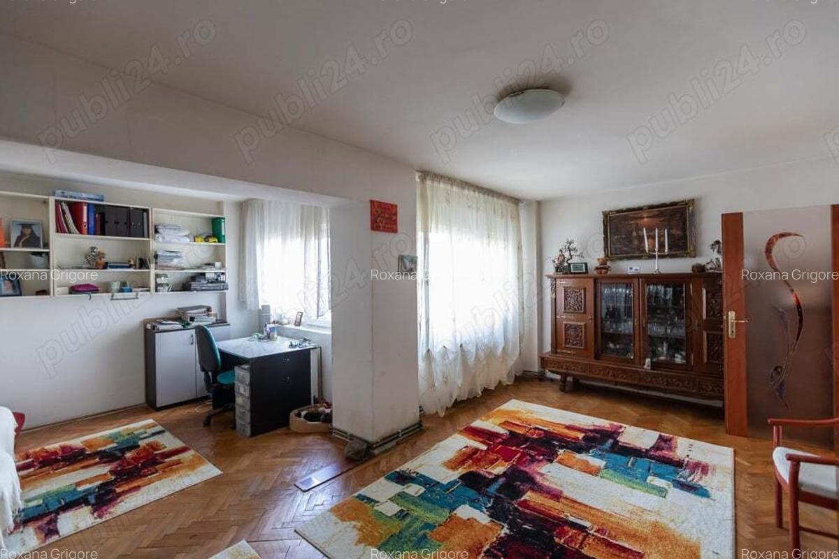 Apartament 4 camere de vanzare - Centru Civic - 2