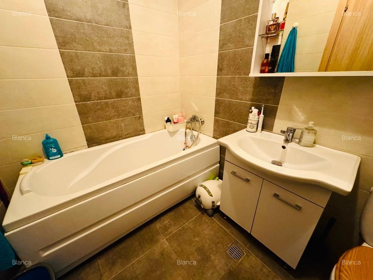 Vand apartament 2 camere Drumul Taberei - 3