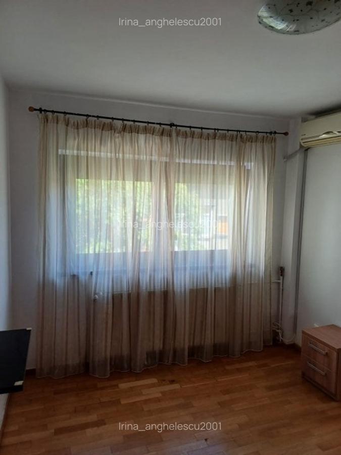 Proprietar, Clucerului/Kiseleleff, 3 camere  decomandate, baie plus grup sanitar - 8 Proprietar, Clucerului/Kiseleleff, 3 camere  decomandate, baie plus grup sanitar - 8