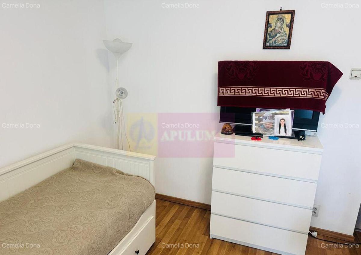 Vanzare apartament de 3 camere Tineretului-Pasaj - 1