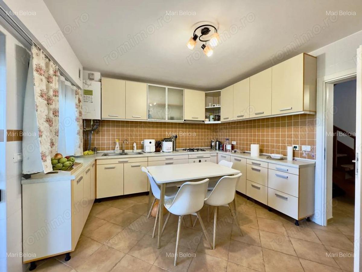 Casa individuala P+M de vanzare in Mosnita Noua, Panouri Fotovoltaice - 9