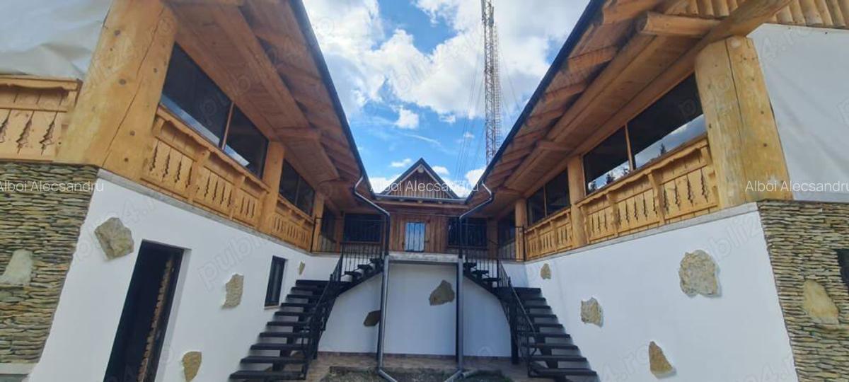 Afacere la cheie!! Terasa din lemn rotund - 8