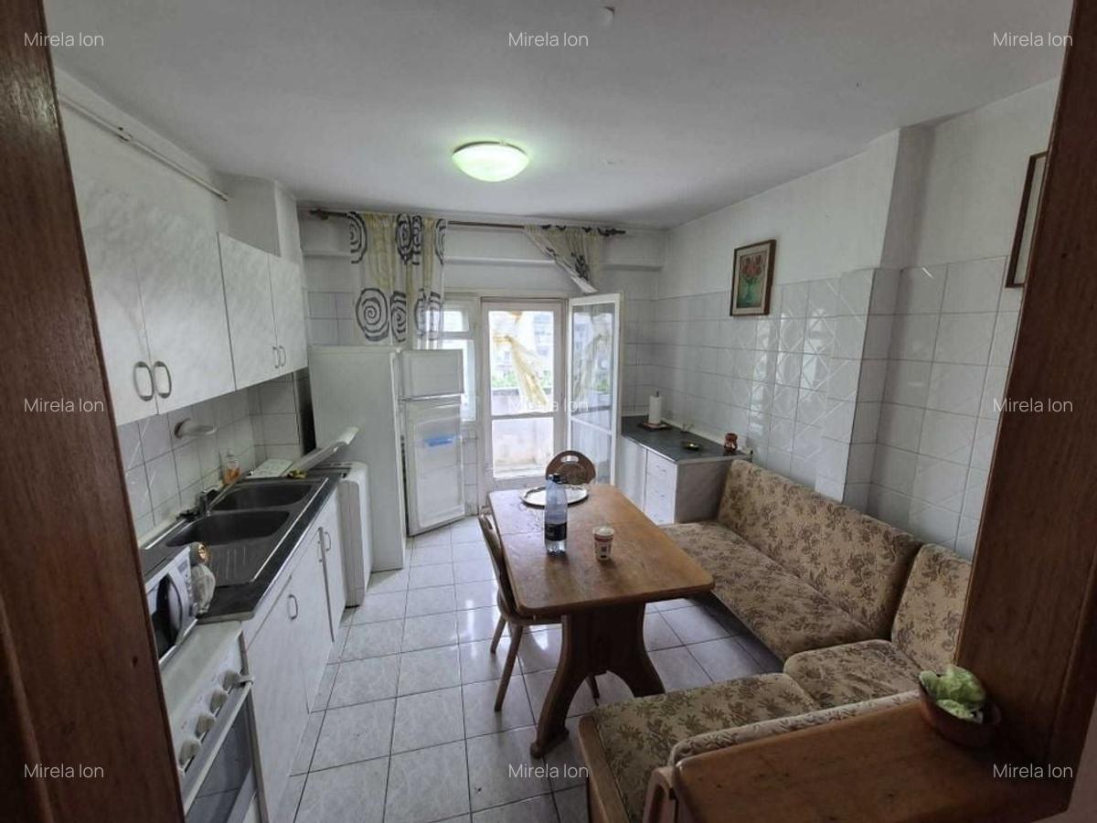 Vanzare Apartament 2 Camere Piata Alba Iulia Stradal pe Bd. Burebista - 1
