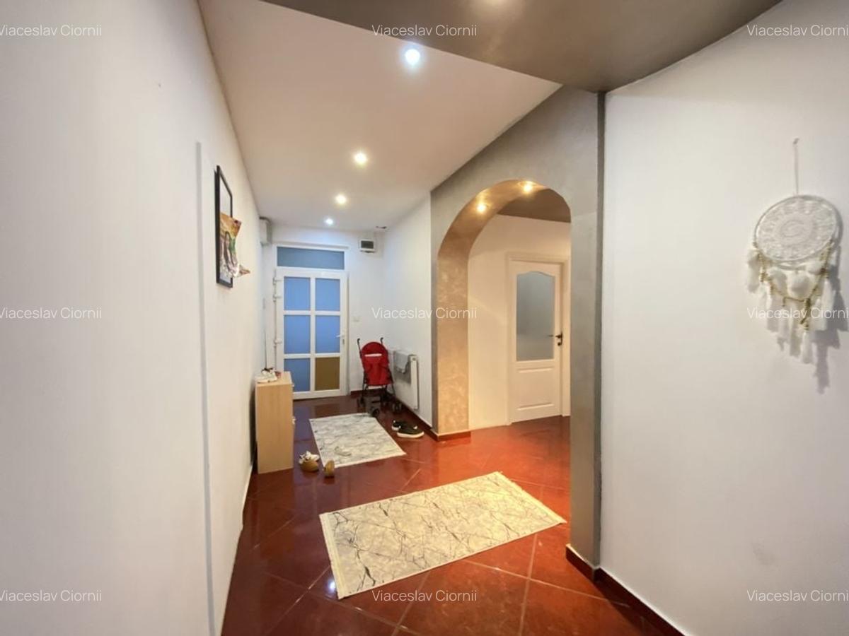 Apartament 6 Camere, 2 Nivele, 210 mp, Blascovici/Cetatii, Comision 0 - 8