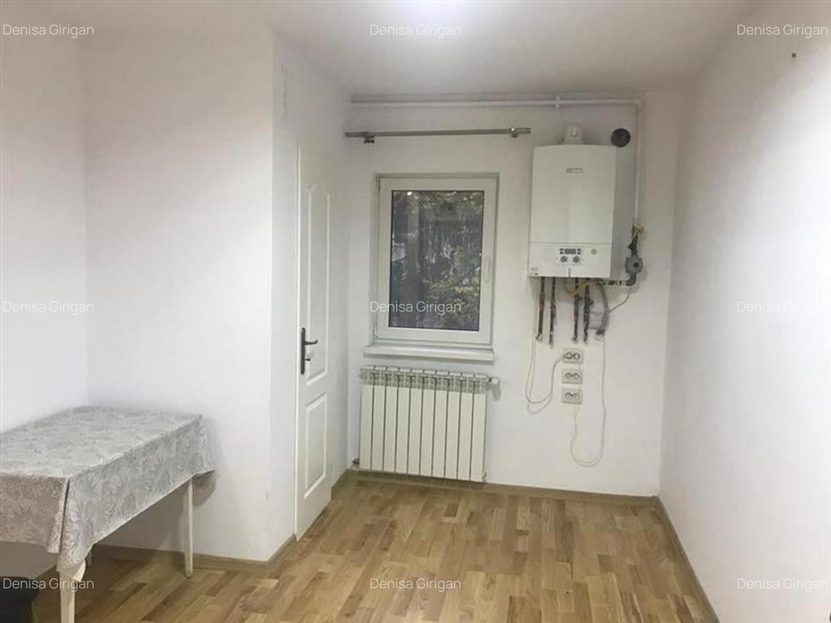 Apartament cu 4 camere decomandat în Zorilor - 1