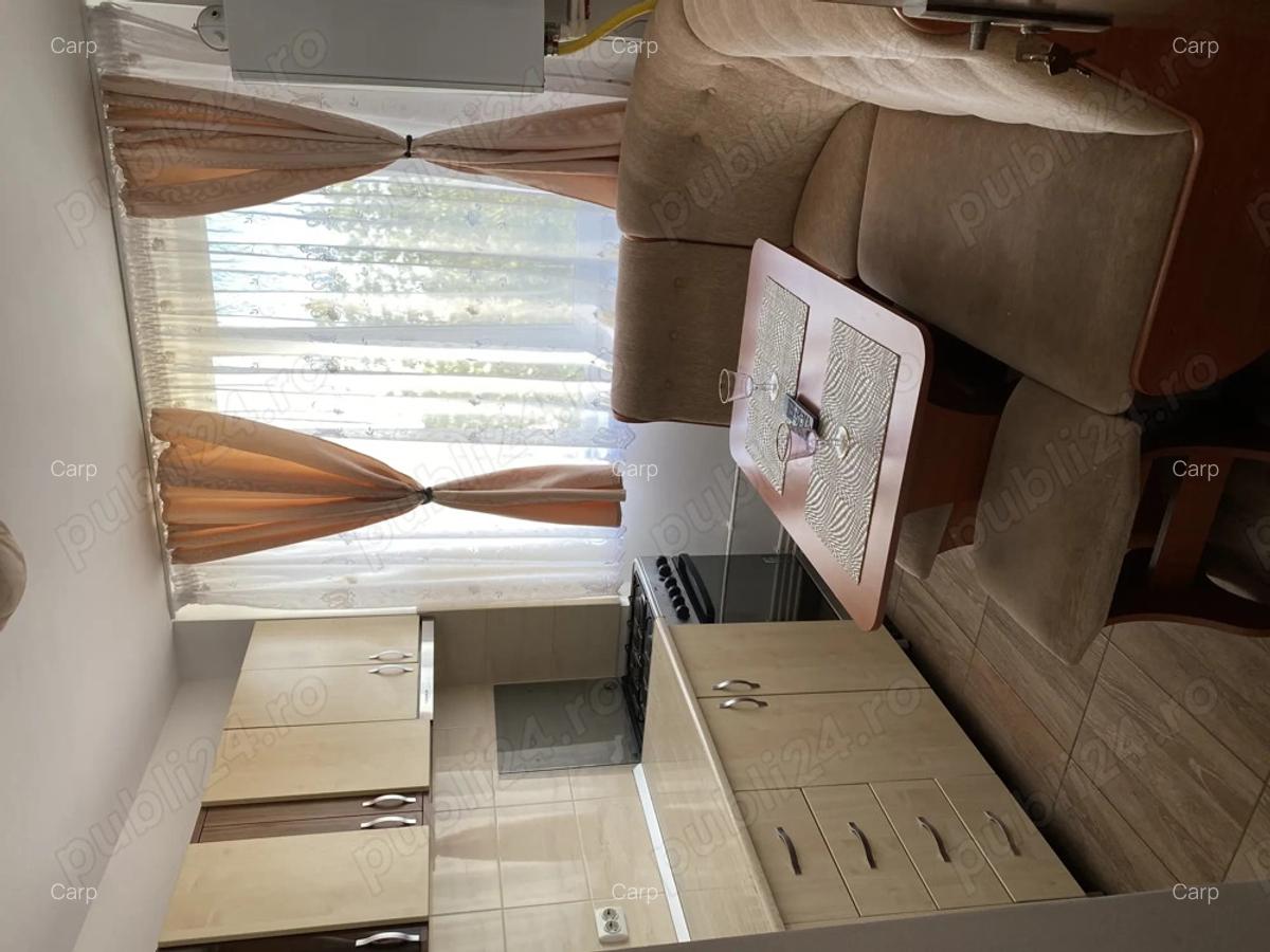 Proprietar vand apartament cu 2 camere in centru Gala?iului mobilat ?i utilat - 2