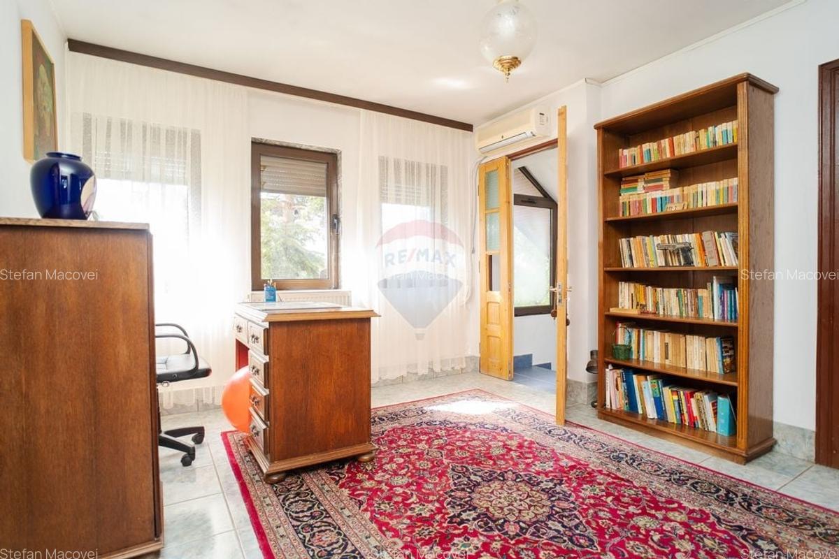 Casa de vanzare 184 m.p pe Sos. Voinesti Nr12- Iasi - 12