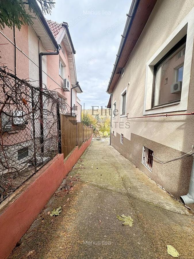 Casa 5 camere de vanzare in zona Dealuri Oradea/Spitalul Judetean - 31 Casa 5 camere de vanzare in zona Dealuri Oradea/Spitalul Judetean - 31