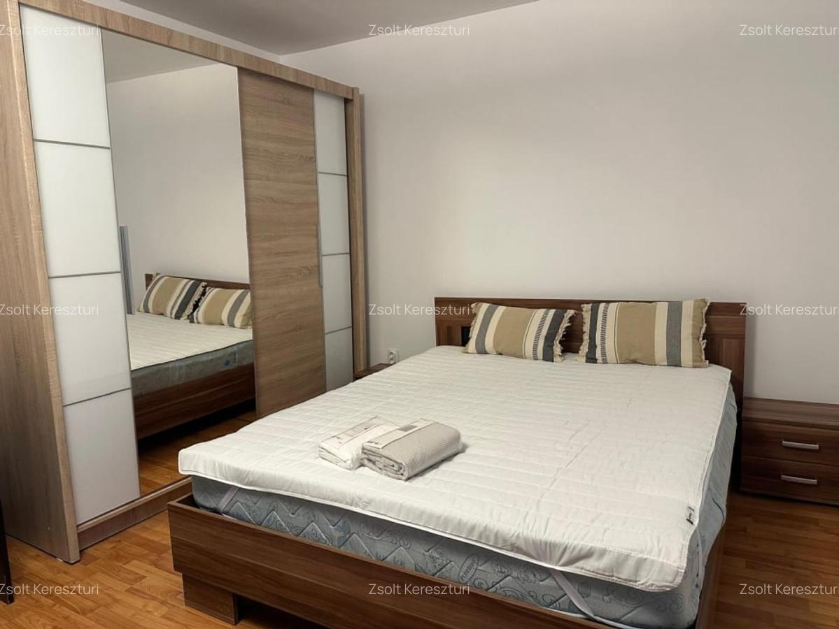 Apartament 2 camere, decomandat,  Zorilor - 1