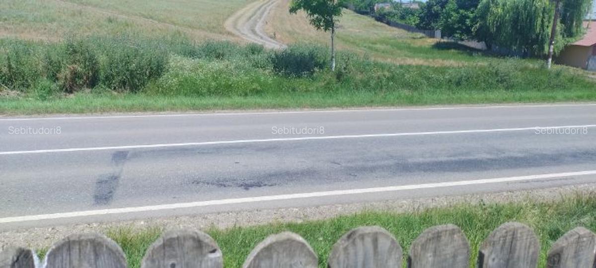 Vând casă 3 cam la șosea recent renovata - 4