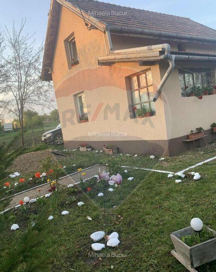 Casa / Vila cu 3 camere de vanzare - 11