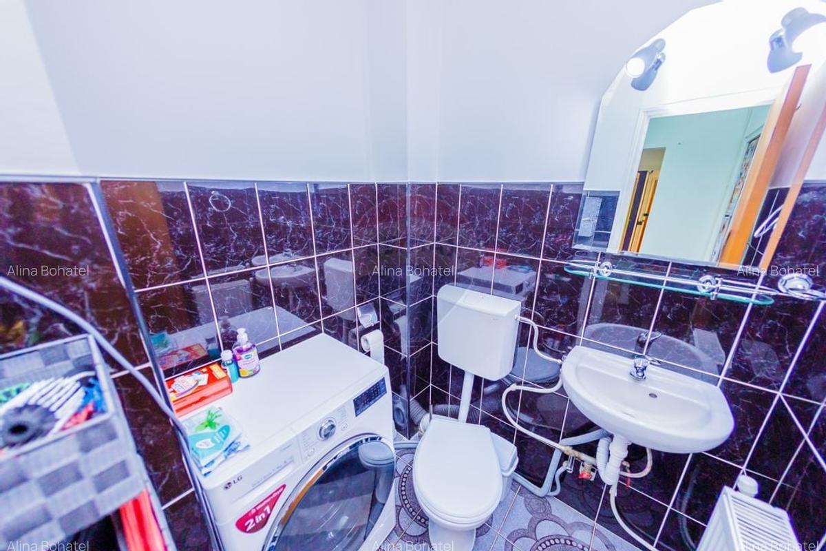 DE VANZARE pe Bld. Unirii- apartament cu 3 camere, boxa si garaj - 5