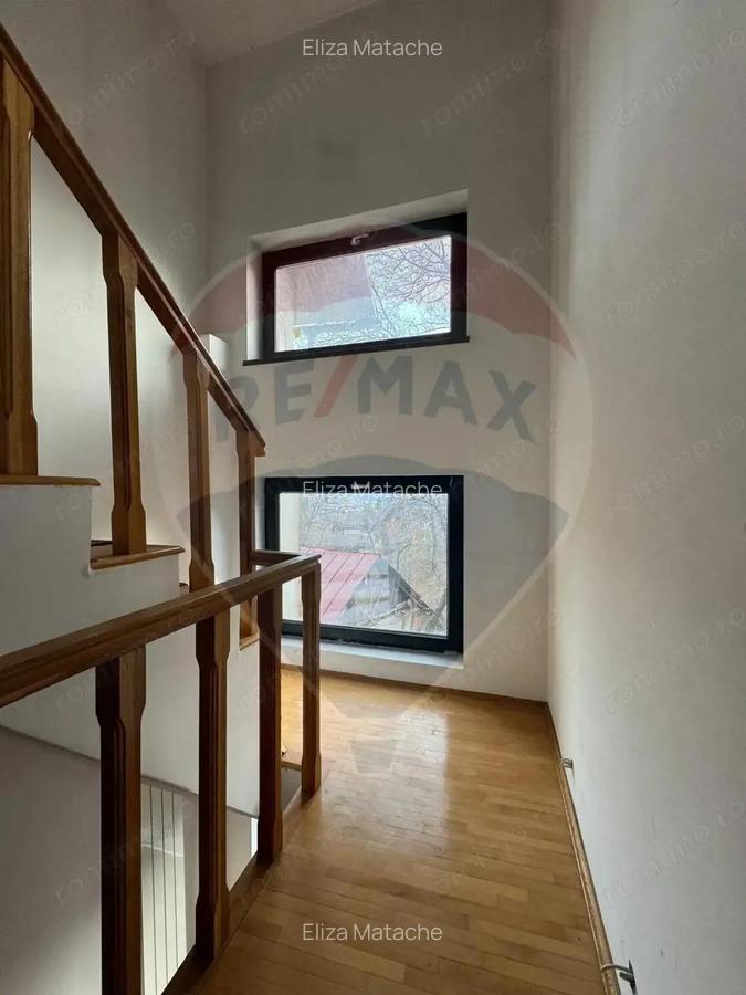 Vila de vanzare in zona Central Campulung-Muscel - 4