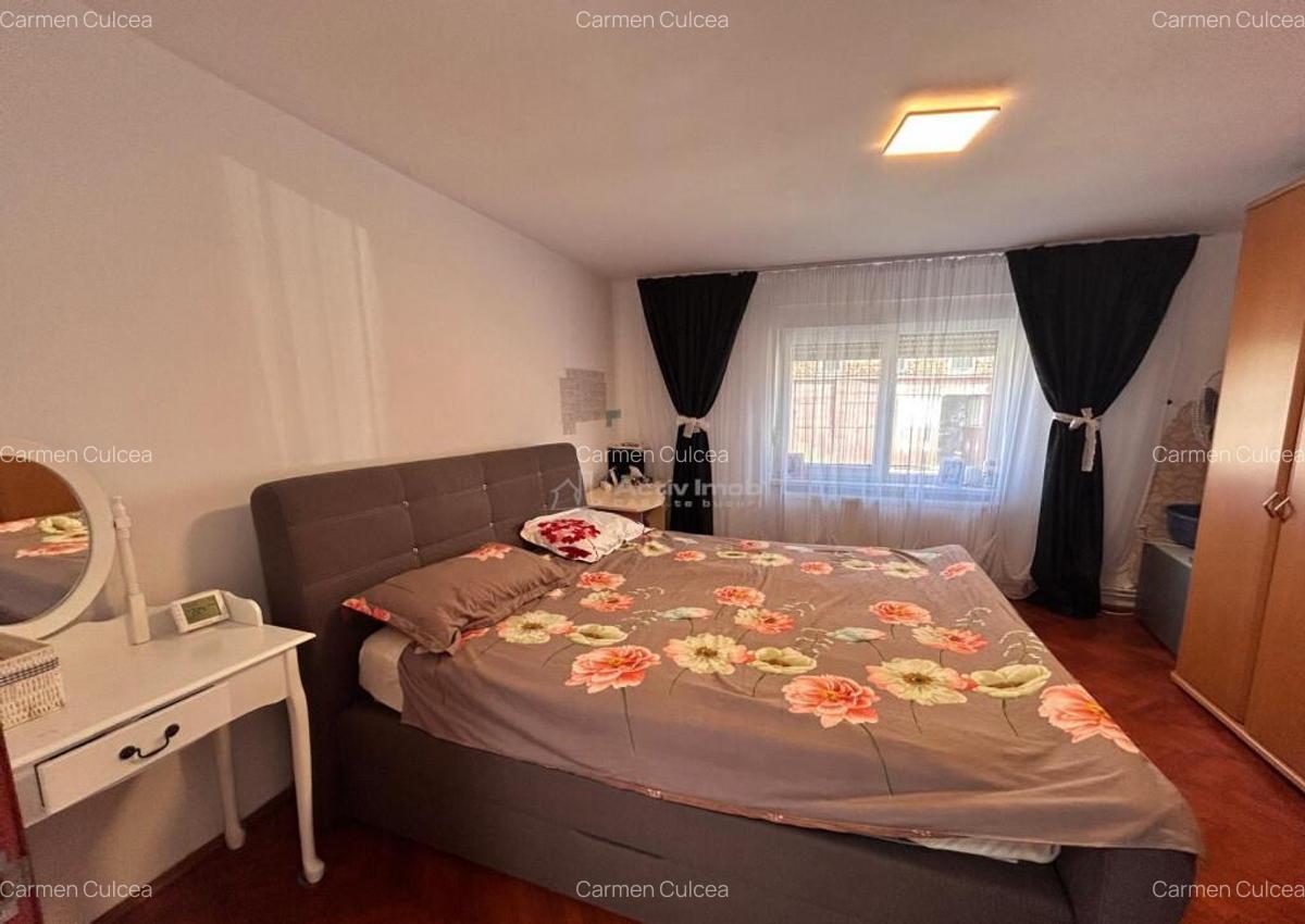 Bocsa Montana, Casa Cocheta pentru Familie mare. - 4