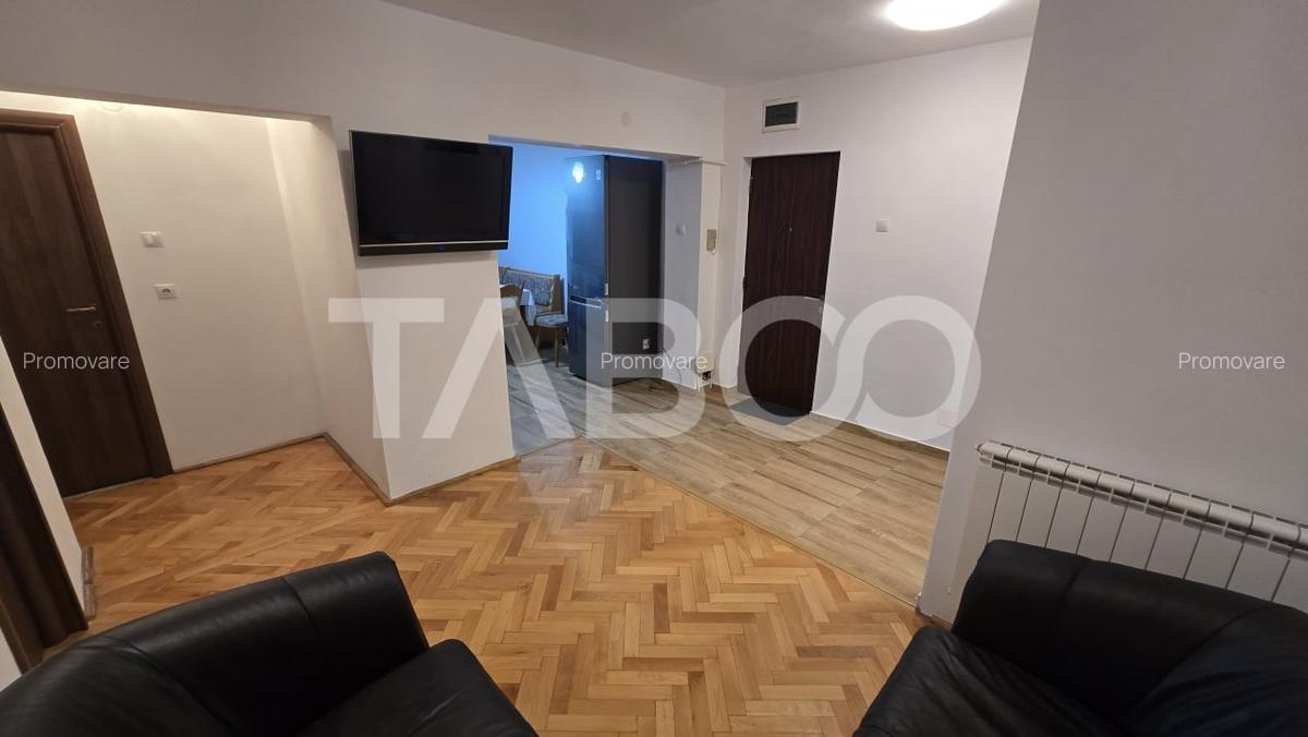 Apartament de inchiriat Central 3 camere balcon etaj intermediar - 6
