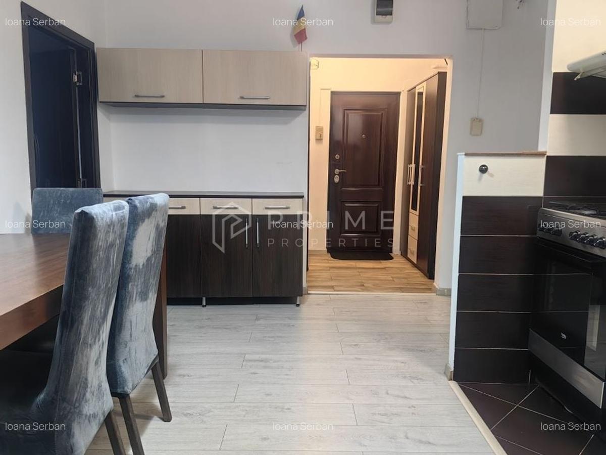 Apartament cu 3 camere de închiriat - 3