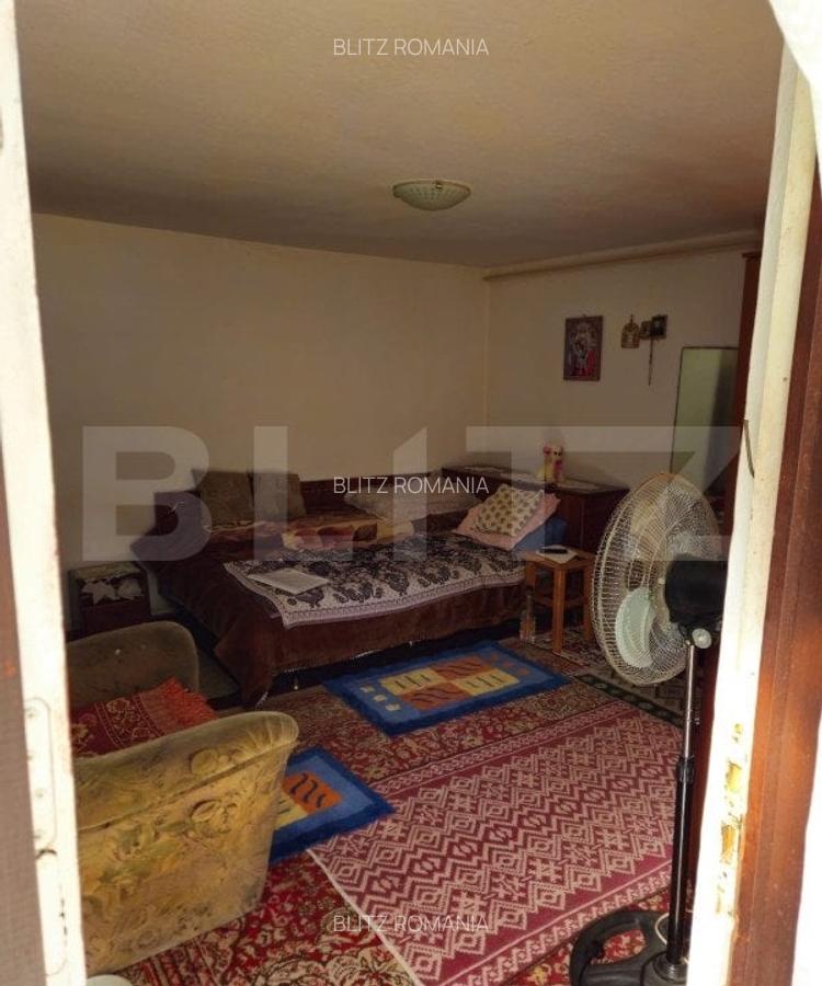 Casa spatioasa cu livada, intr-o zona linistia la 20 km de Targoviste - 13