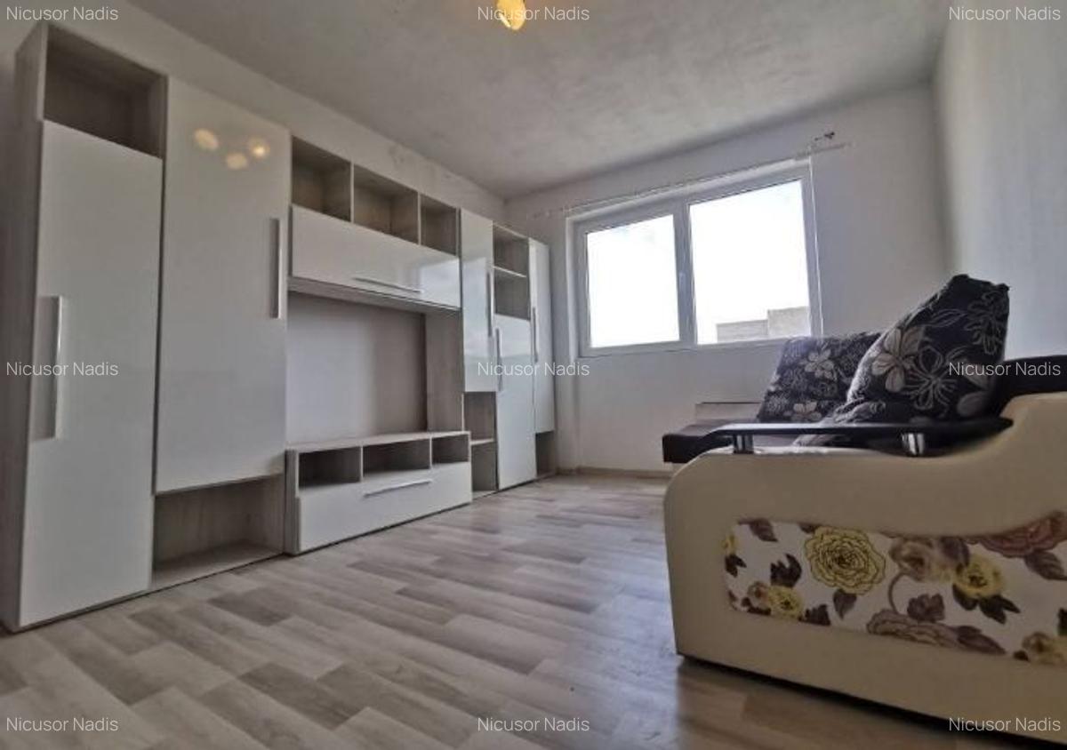 Apartament de vânzare - 1