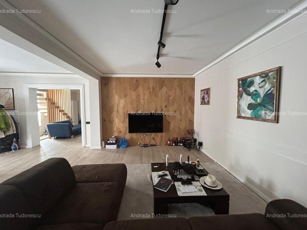 Casa P+1+M, 370 MP teren, 225 MP utili, Central - 3