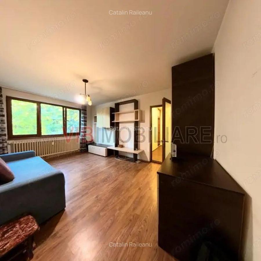 Garsoniera - Romancierilor - etajul 1 - 2