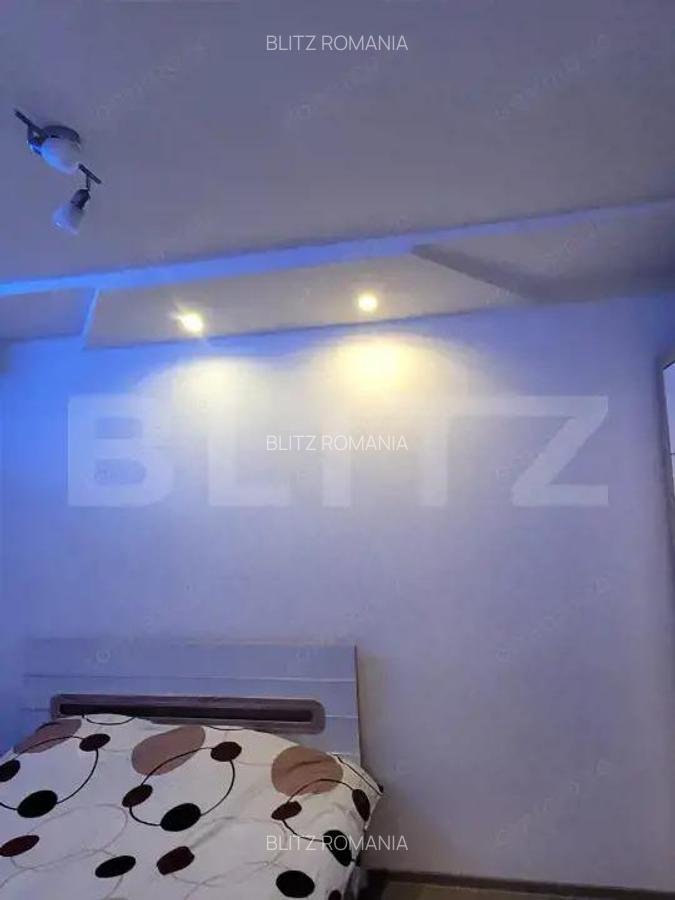 Apartament de vanzare, cu 2 camere, 55 mp, zona Careiului - 4