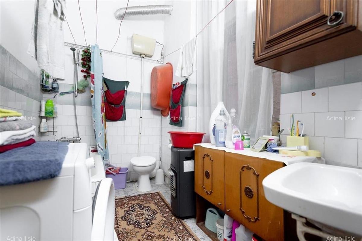 Apartament cu 4 camere semidecomandat în Central - 11