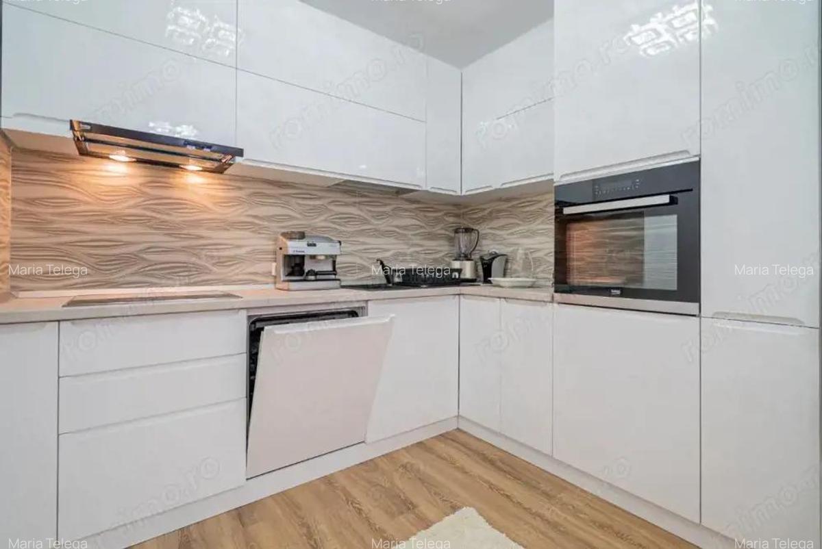 Apartament 3 camere, 100 m2, decomandat, parcare subterana zona Coresi - 5