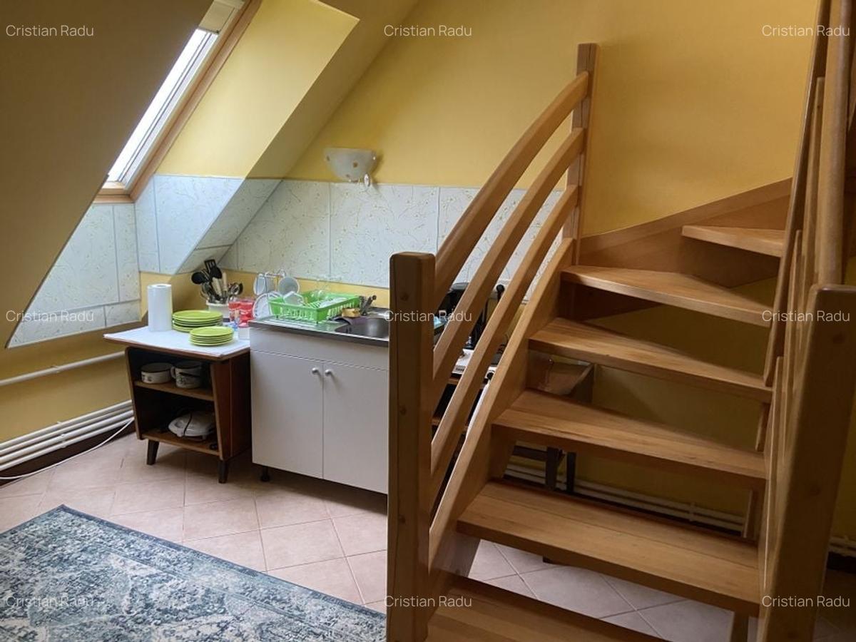 Apartament cu 3 camere în Clăbucet - 4