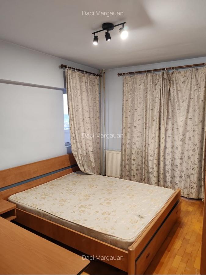 Apartament 3 camere de inchiriat - 3