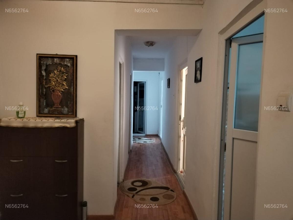 Vând apartament în centrul orașului - 2