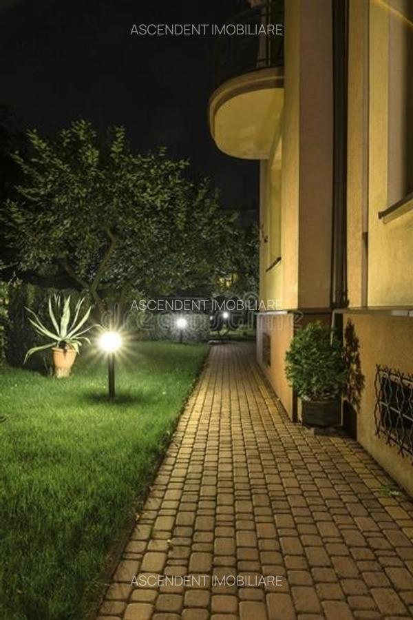Hotel/Pensiune, 1100 mp în Central - 1