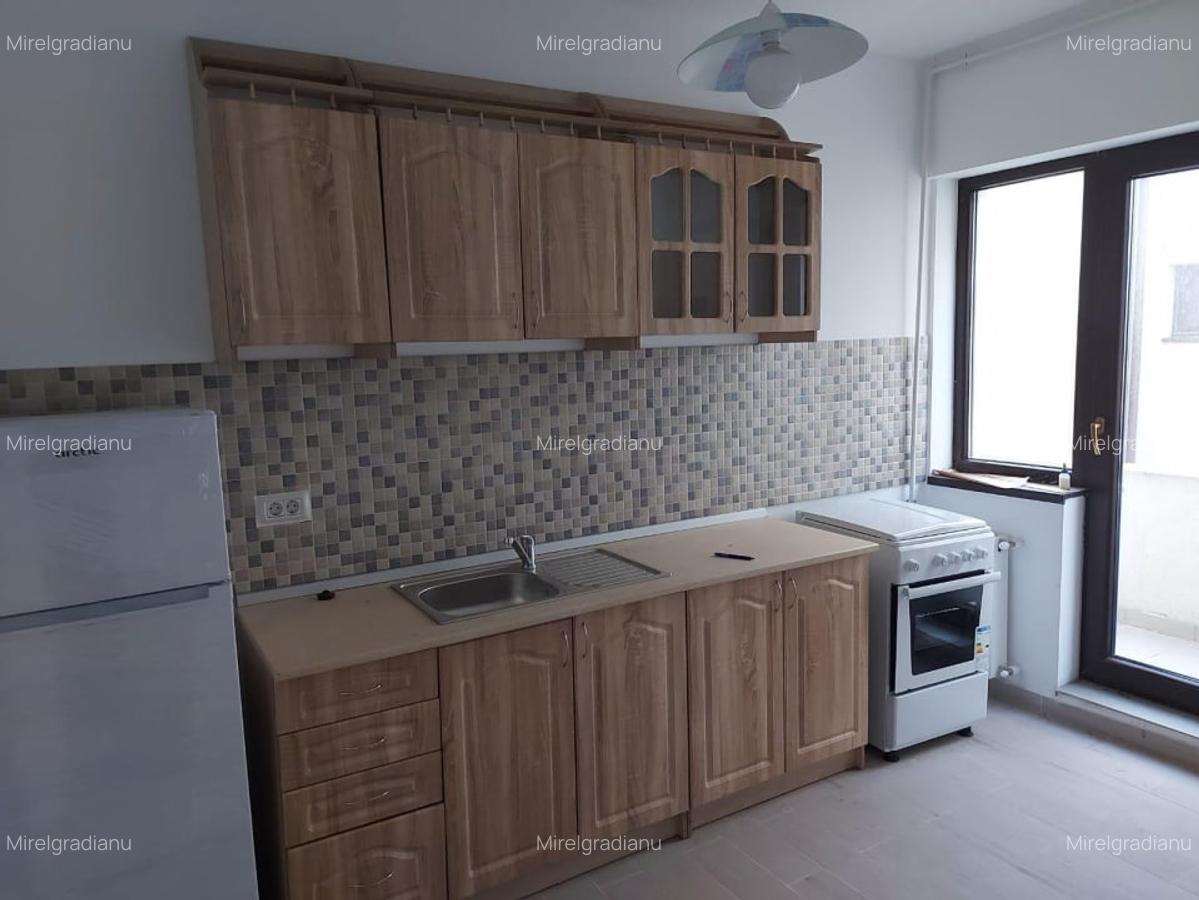 Garsoniera bloc nou Prelungirea Ghencea str Funigeilor - 1